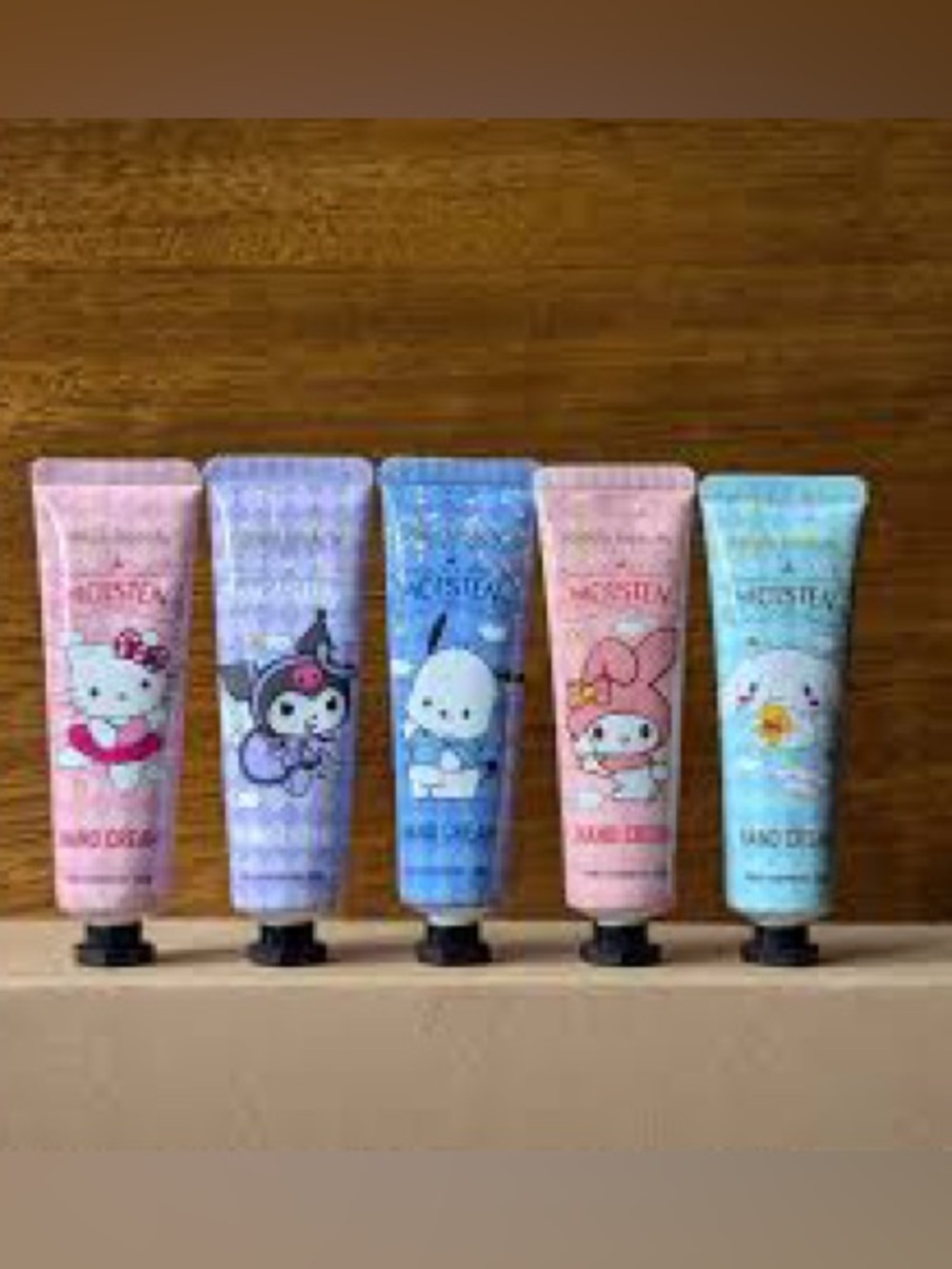 KALIYA BEAUTY - 5 Piece SANRIO HAND CRÈME SET